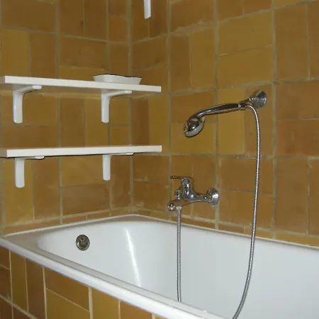 Via Dei Gerani Bed & Breakfast Sìnnai