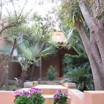 Via Dei Gerani Bed & Breakfast *